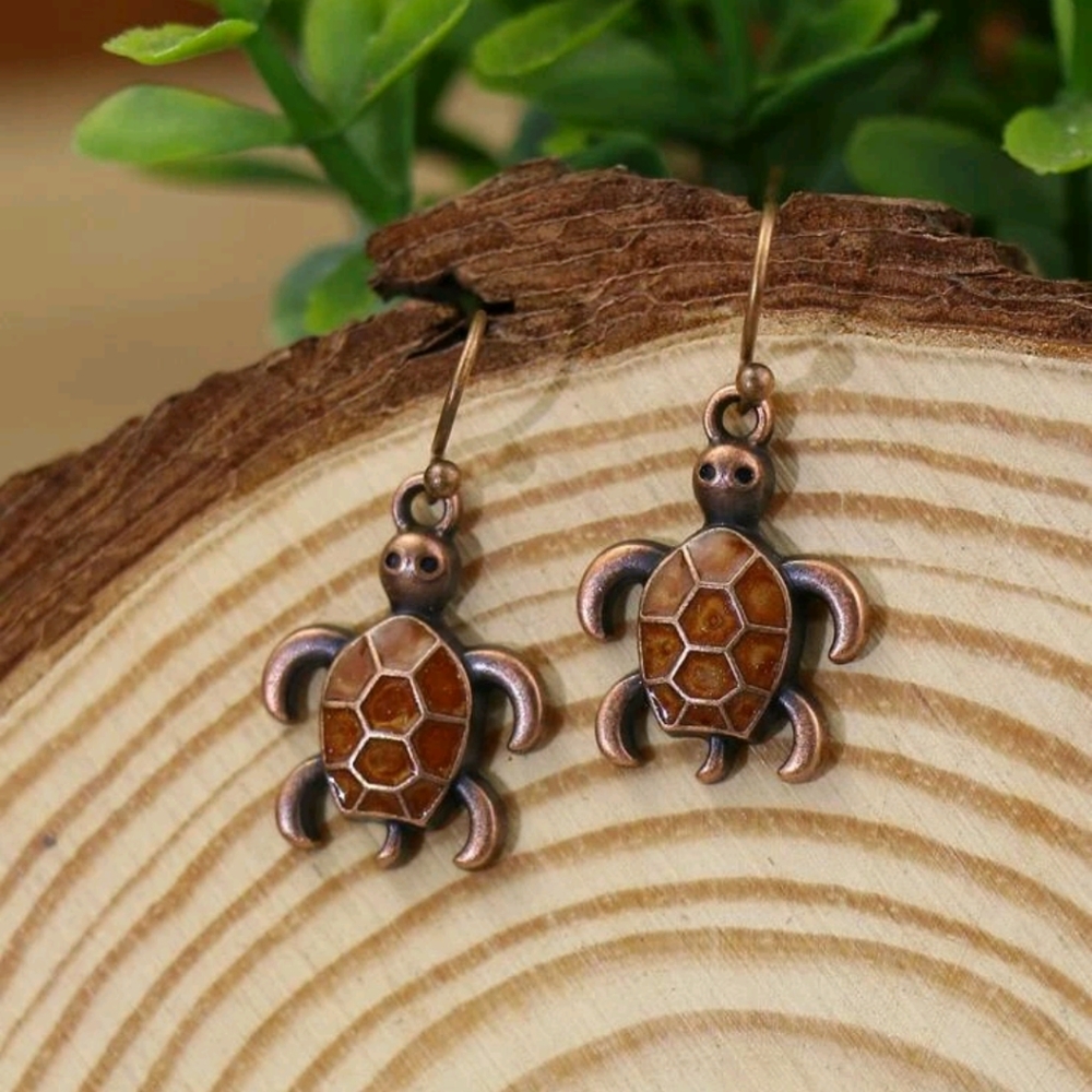 🍉5 for $25* Turtle Charm Earrings - Picture 2 of 2